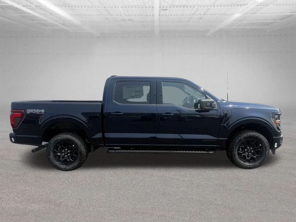 New 2026 Antimatter Blue Metallic Ford XLT image 2