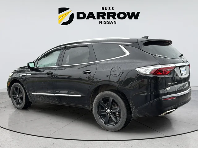 Used 2023 Black Buick Essence image 3