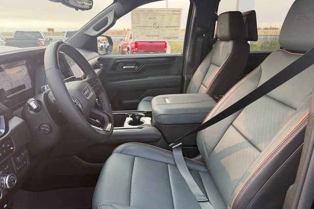 New 2026 Onyx Black GMC AT4 image 14