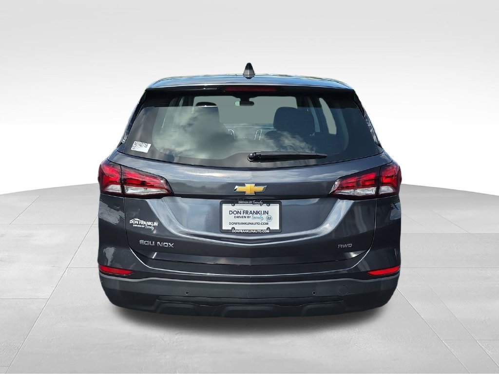 Used 2022 Gray Chevrolet LS image 4