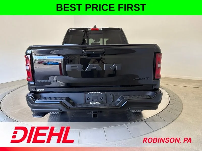 New 2026 Diamond Black Crystal Pearl-Coat Exterior Paint RAM Big Horn/Lone Star image 6