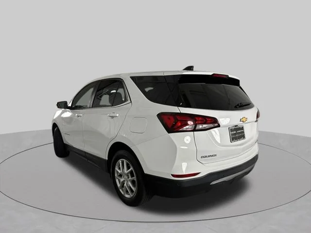 Used 2023 White Chevrolet LT image 5