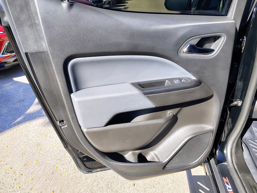 2022 Chevrolet Colorado Z71 - Photo 30