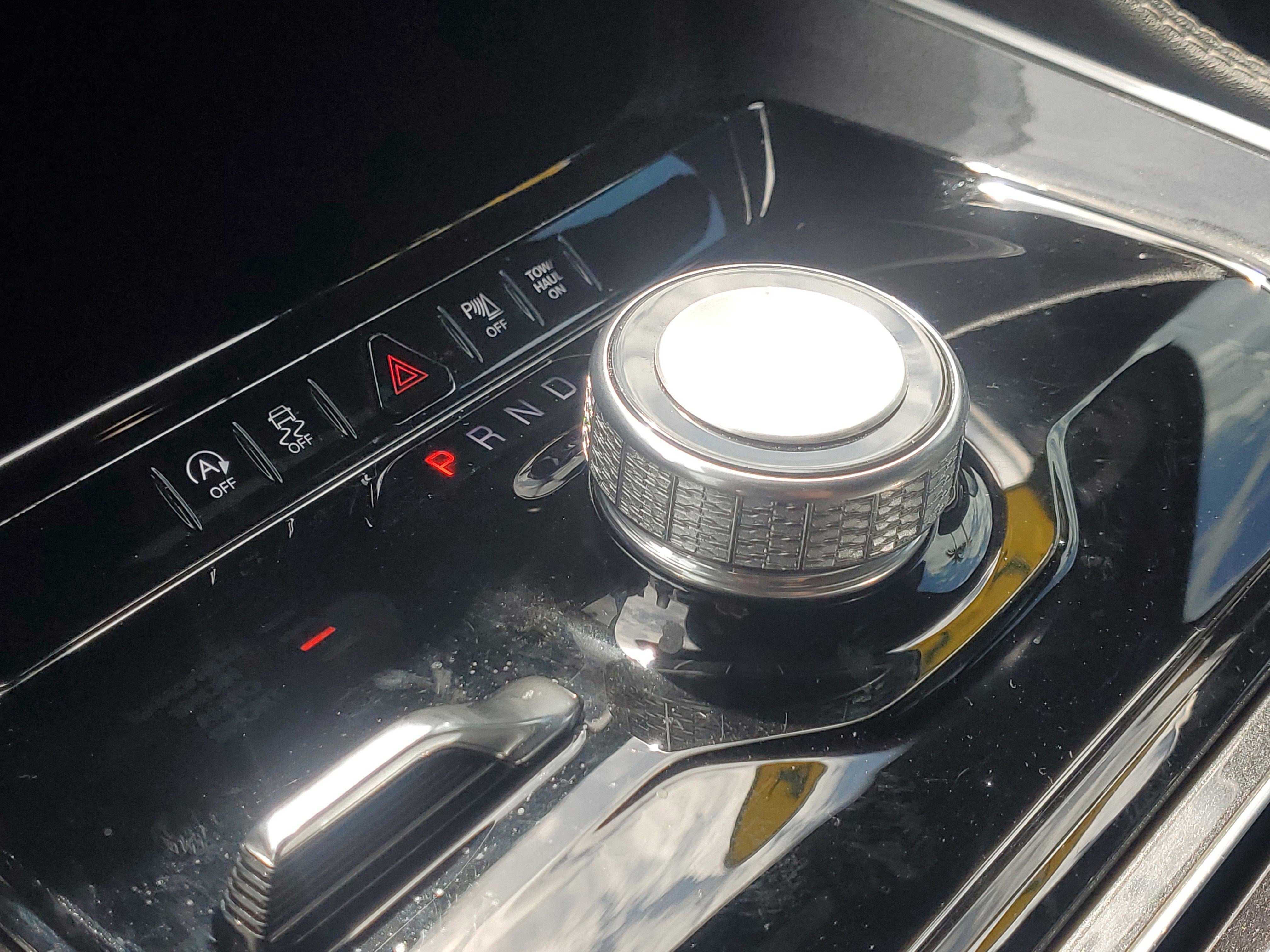 Used 2024 Bright White Clearcoat Jeep Base image 30