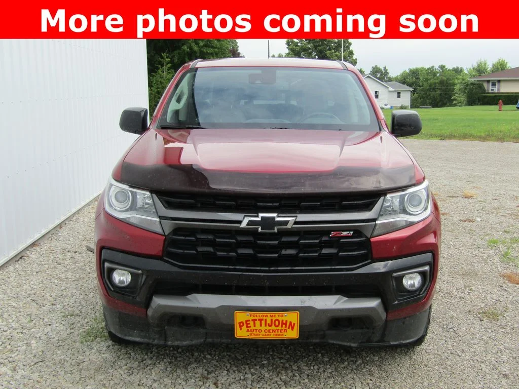 Used 2021 Red Chevrolet Z71 image 8