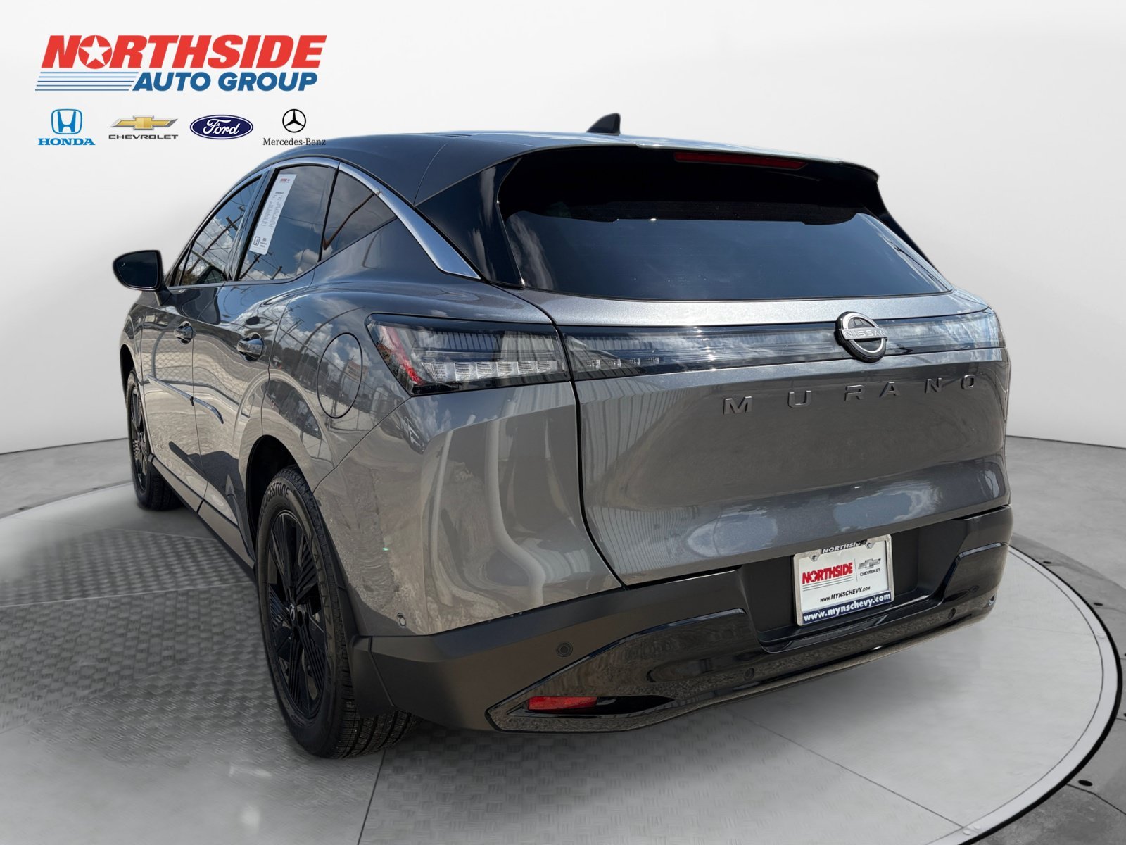 Used 2025 Gun Metallic Nissan SV image 5