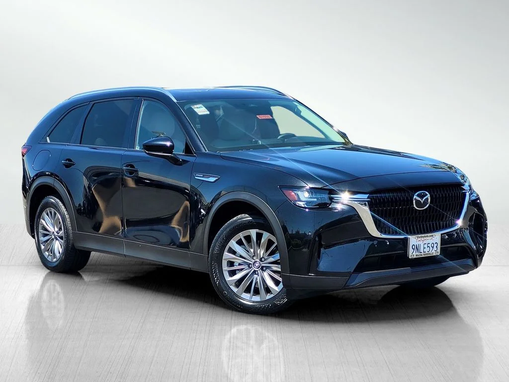 2024 Mazda CX-90 PHEV Preferred Package's photo
