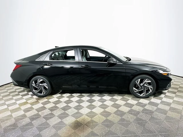 New 2026 Black Hyundai Limited image 2