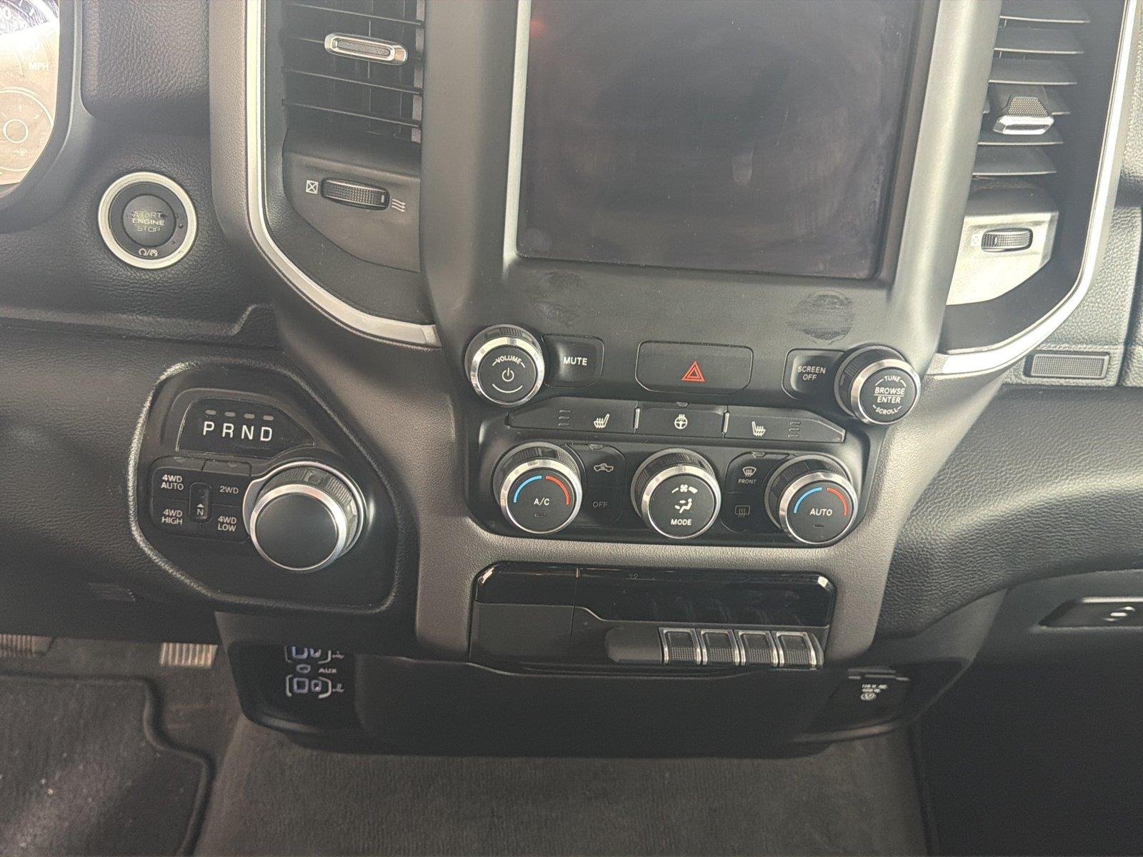Used 2022  RAM Big Horn image 21