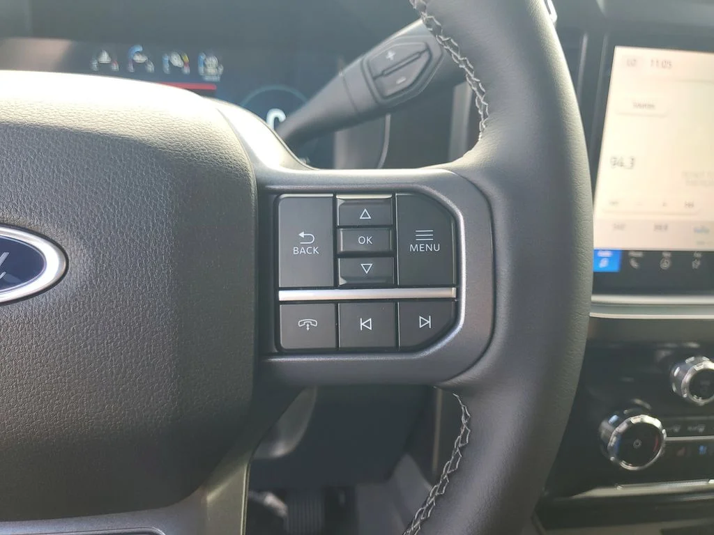 2026 Ford F-350 Super Duty Lariat - Photo 13