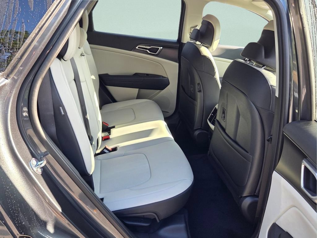 New 2026 Gravity Gray Kia EX image 17