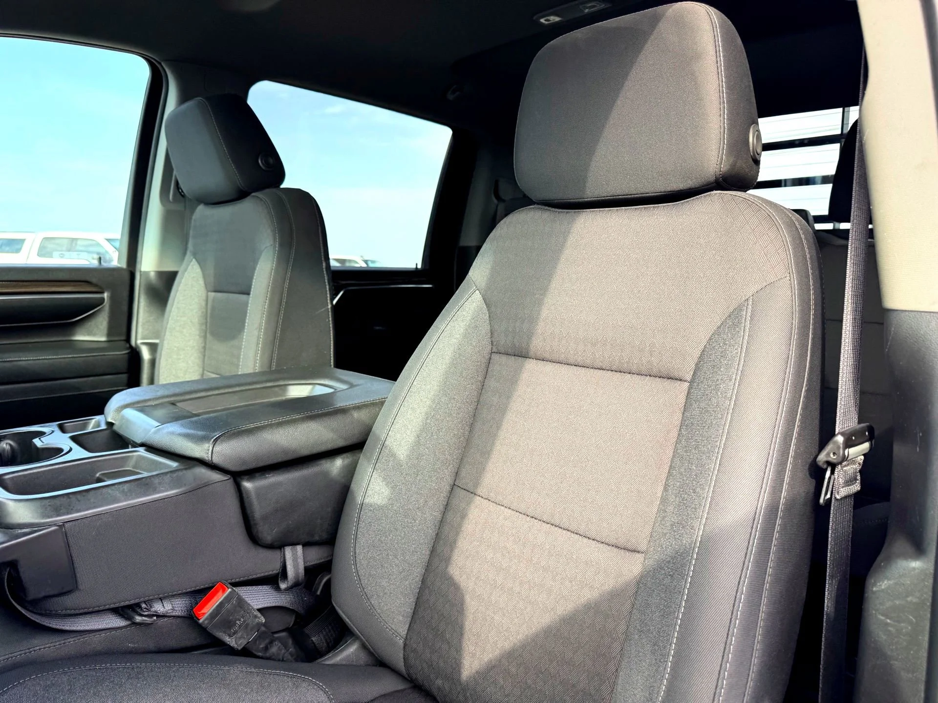Used 2024 Summit White Chevrolet LT image 13