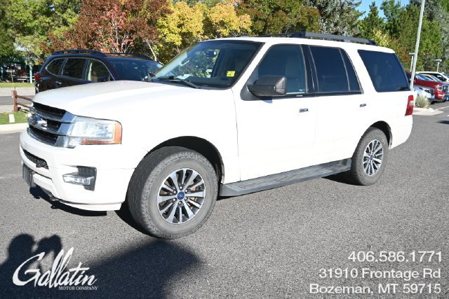 Used 2017 White Ford XLT image 1