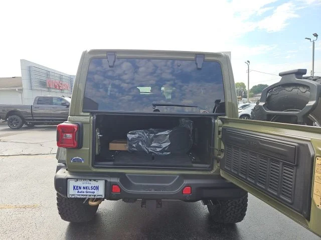 2025 Jeep Wrangler 4-Door Rubicon 392 Final Edition - Photo 12