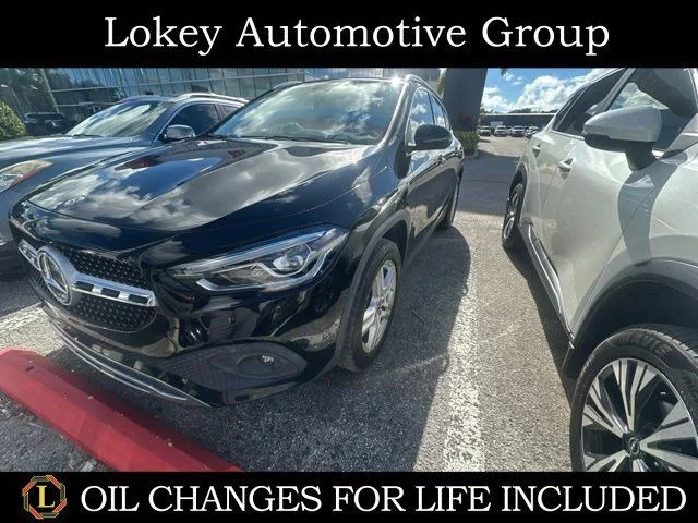 Used 2021  Mercedes-Benz GLA 250 image 1