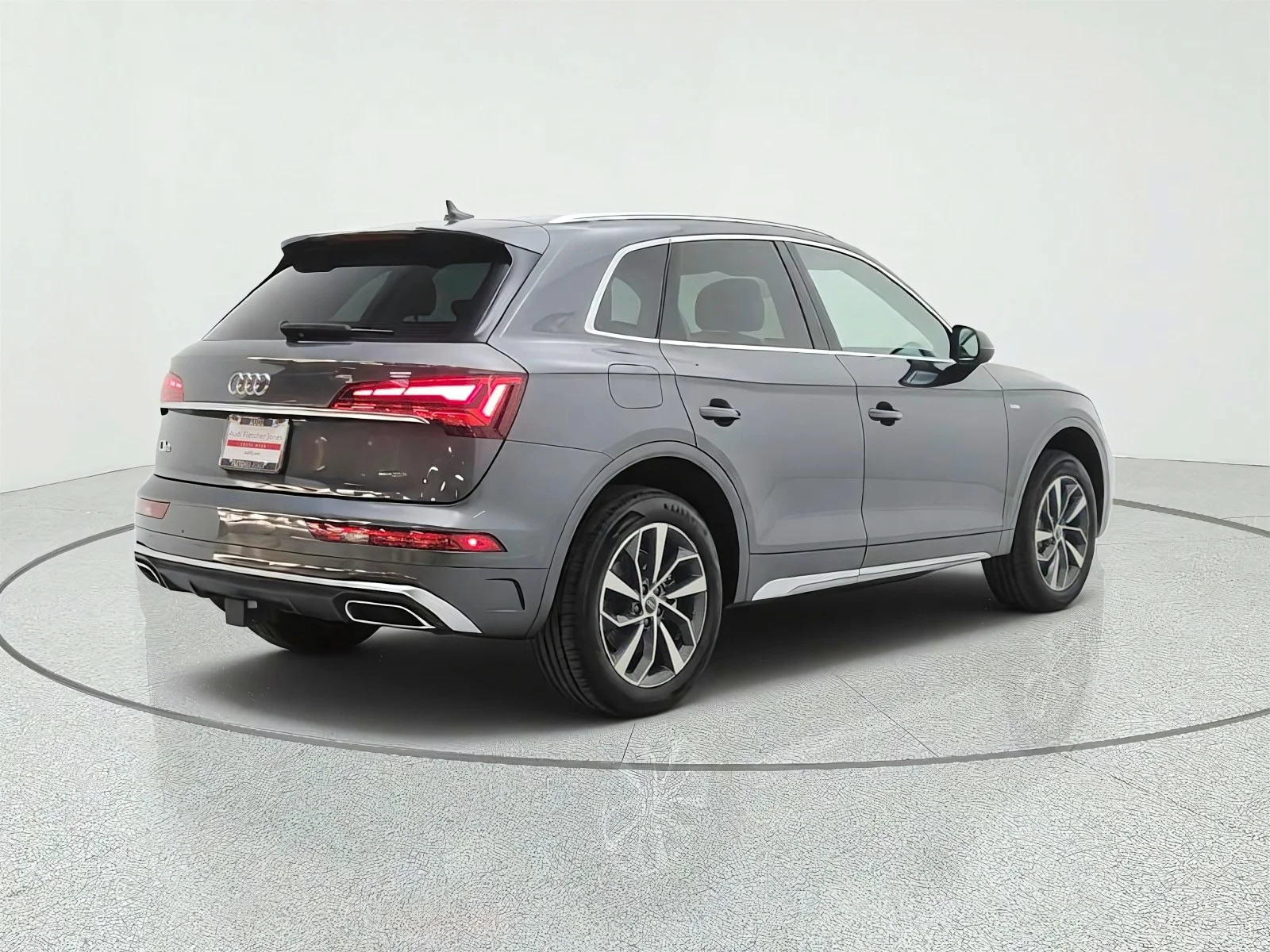 Used 2023 Daytona Gray Pearl Effect Audi S line Premium Plus image 5