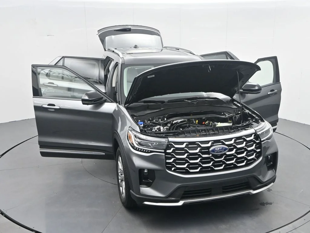New 2026 Carbonized Gray Metallic Ford Platinum™ image 51