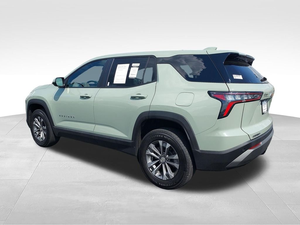 Used 2025 Green Chevrolet LT image 3
