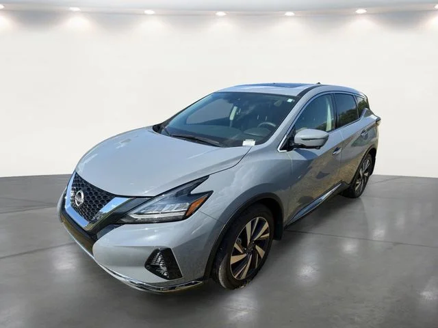 Used 2023 Gray Nissan SL image 2