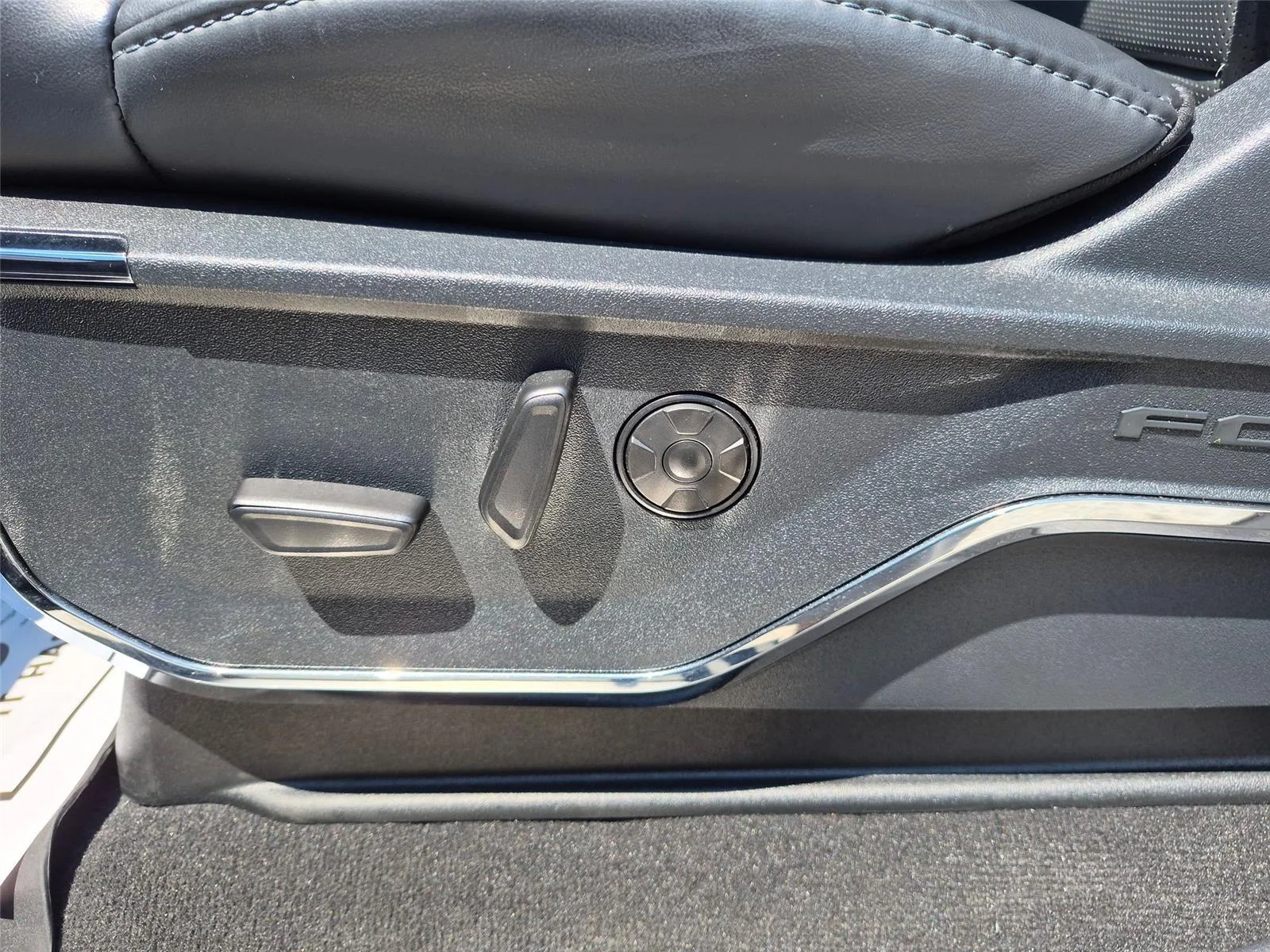 Used 2026  Ford Platinum image 14