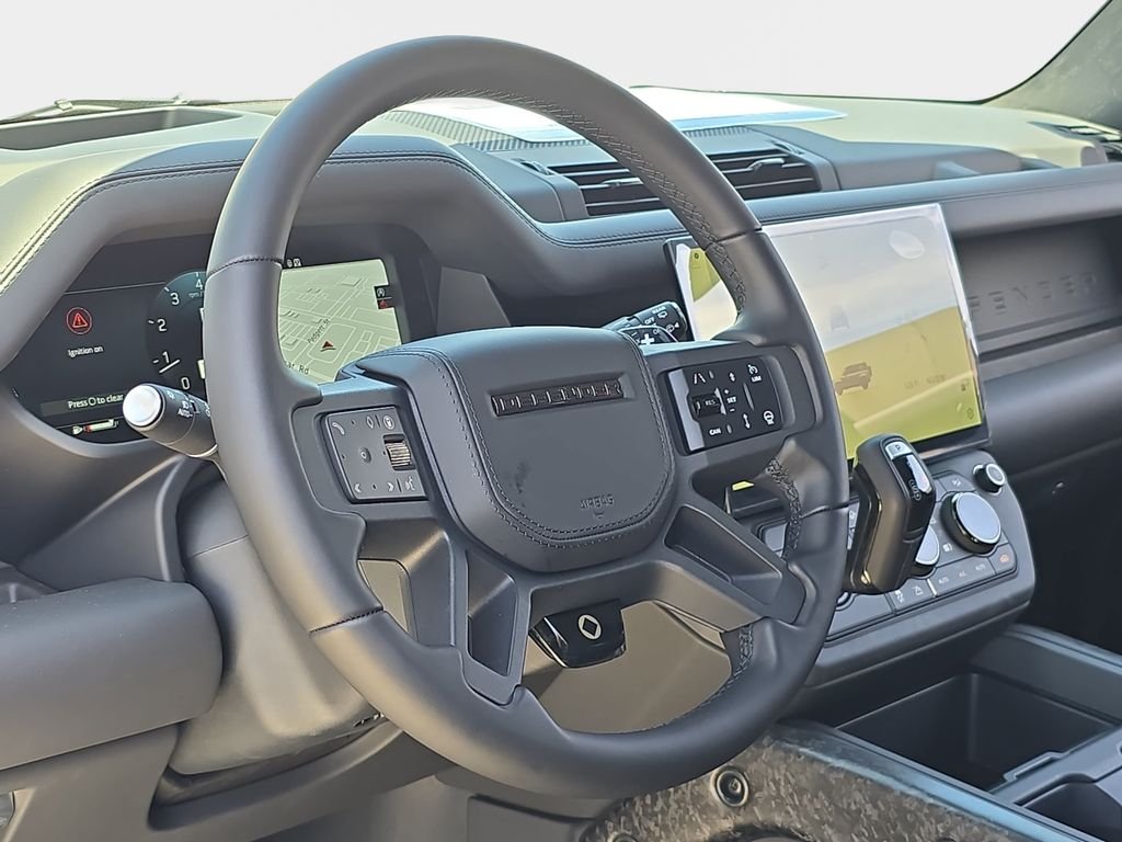 New 2026 Narvik Black Land Rover OCTA Black image 17