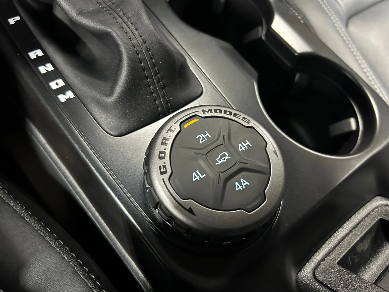 New 2026 Velocity Blue Metallic Ford Badlands image 20