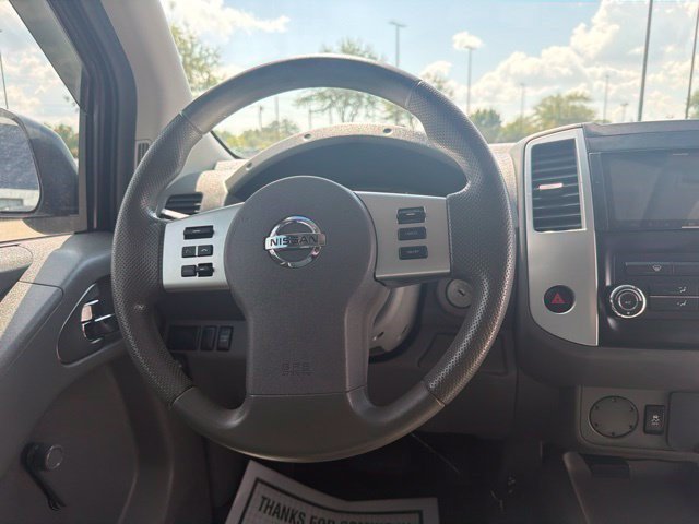 Used 2019 Glacier White Nissan S image 21
