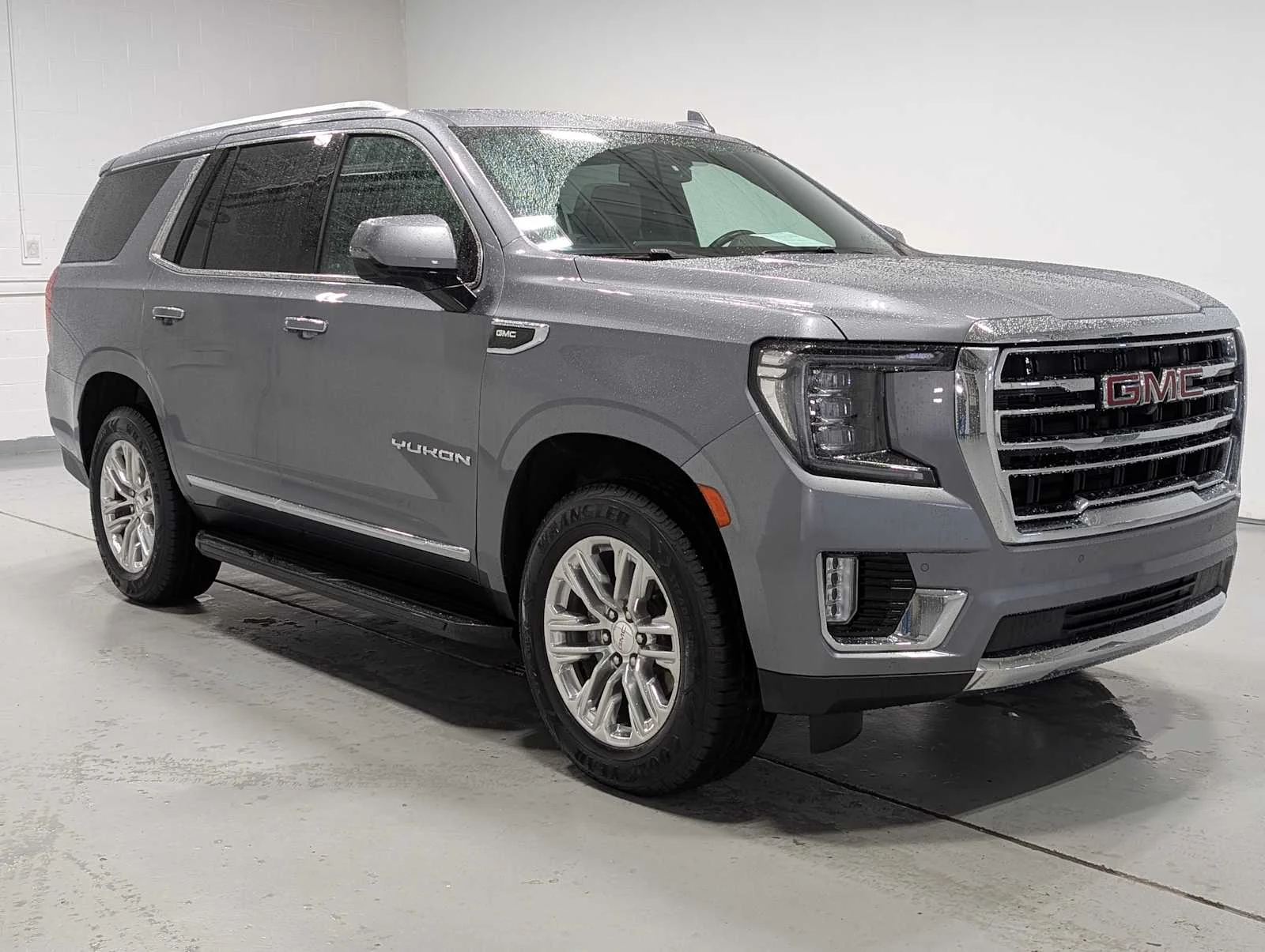 Used 2022 Satin Steel Metallic GMC SLT image 6