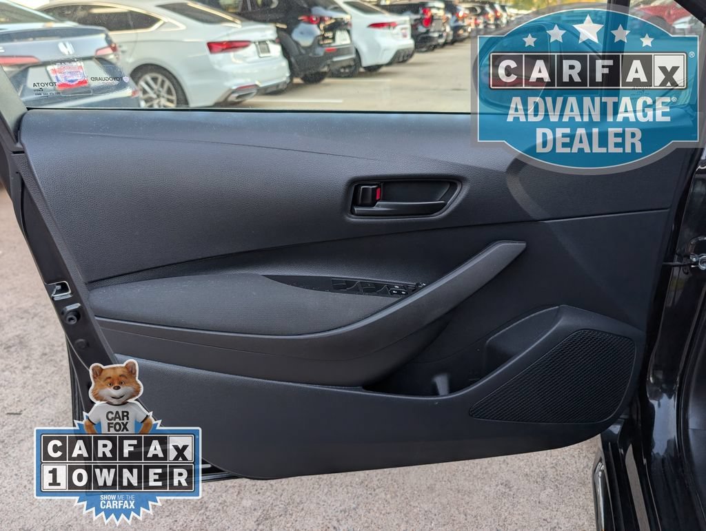 Used 2025  Toyota LE image 14