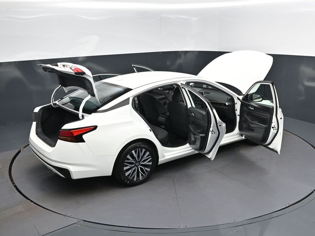 2025 Nissan Altima SV - Photo 48