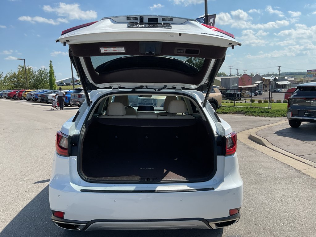 Used 2020 Eminent White Pearl Lexus  image 12