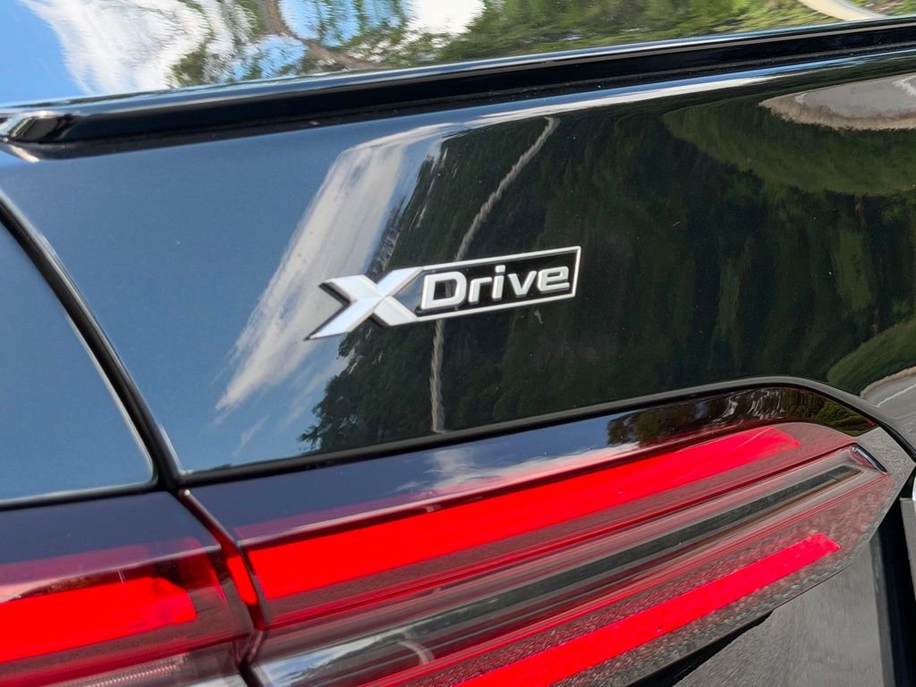 Certified Used 2026 Black Sapphire Metallic BMW 530i xDrive image 28