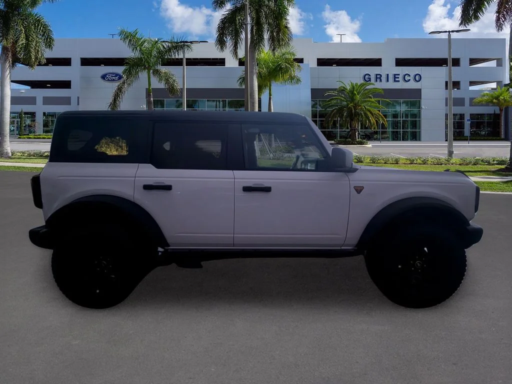 New 2026 Oxford White Ford Badlands® image 6