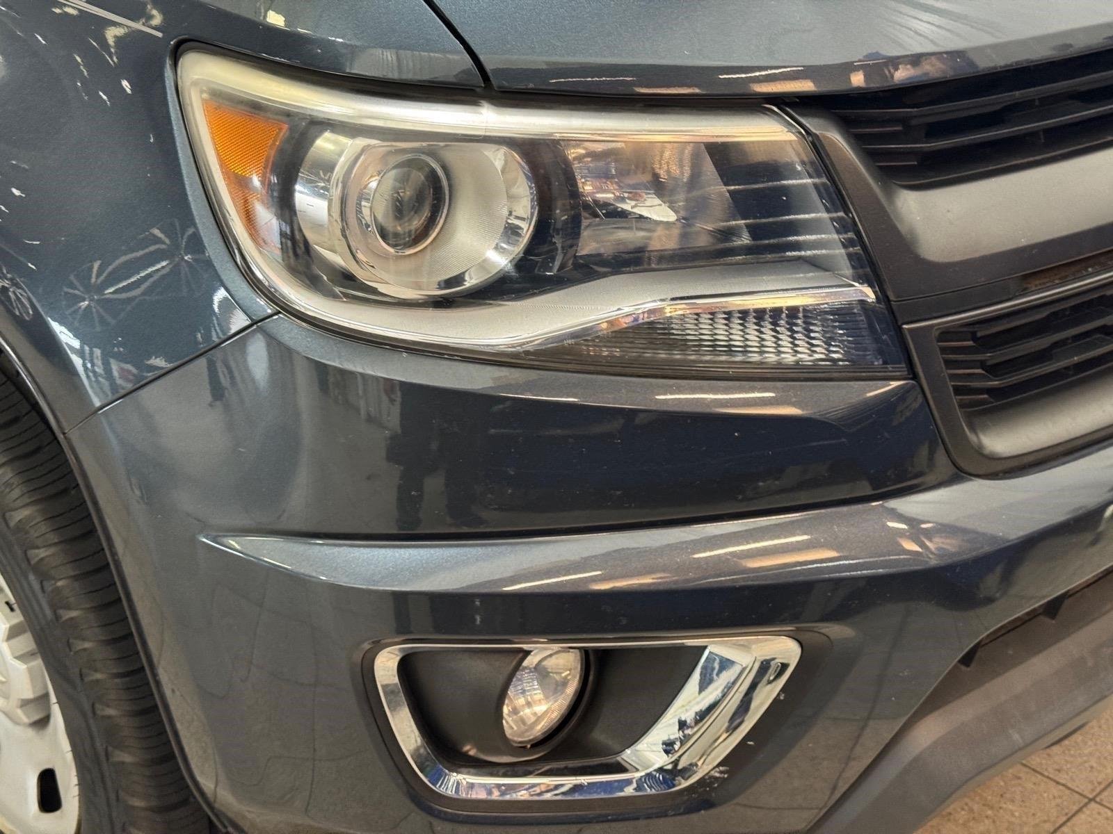 Used 2020 Shadow Gray Metallic Chevrolet 2WD Z71 image 19