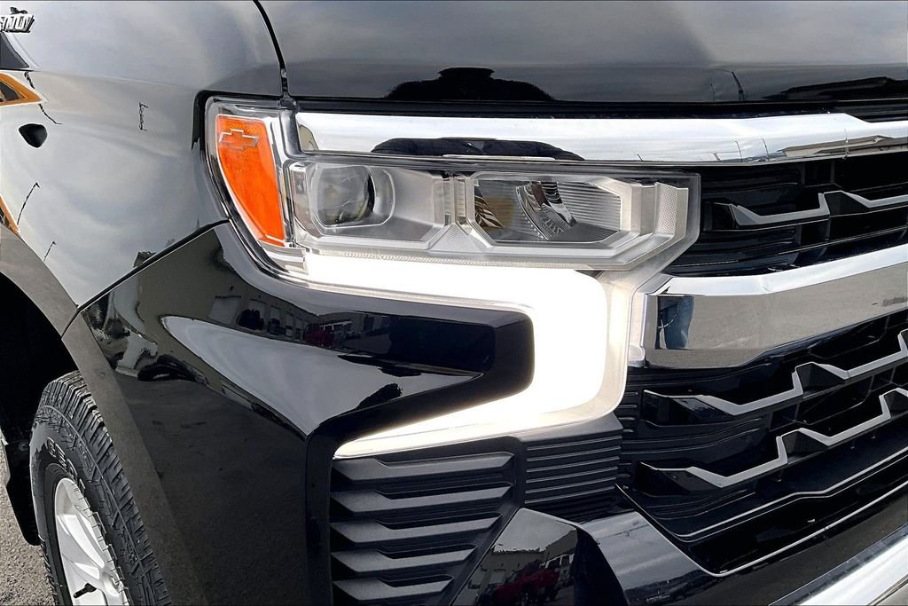 2025 Chevrolet Silverado 1500 LT - Photo 30