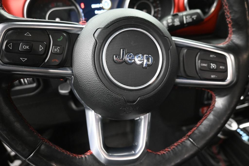 Used 2019 Black Jeep Unlimited Rubicon image 17