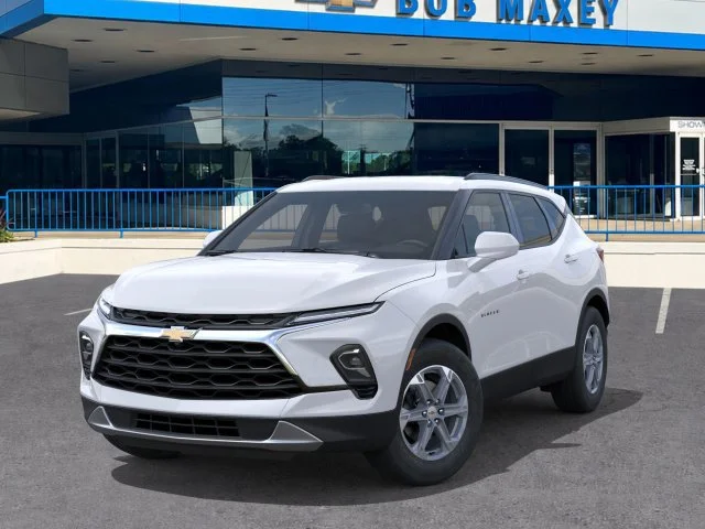 New 2026 Summit White Chevrolet 2LT image 6