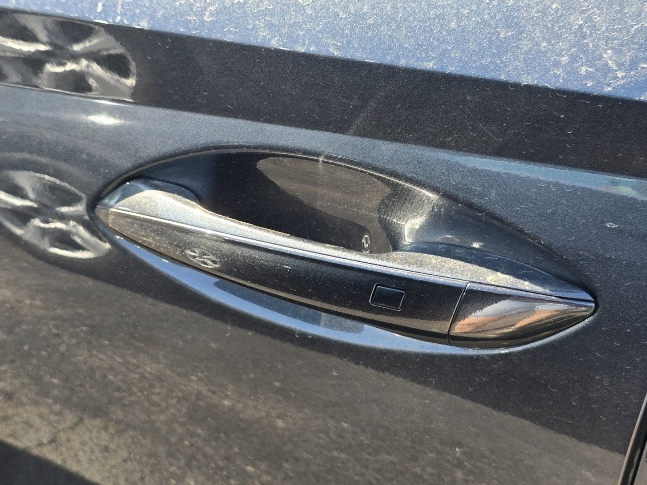 Used 2023 Gray Hyundai SEL image 22