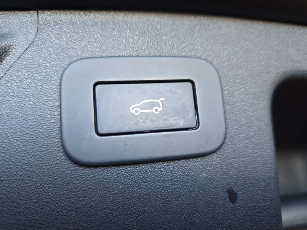 Certified Used 2025 Black Land Rover S image 16