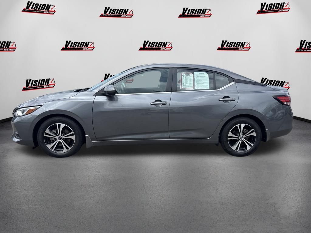 Used 2022 Gray Nissan SV image 8