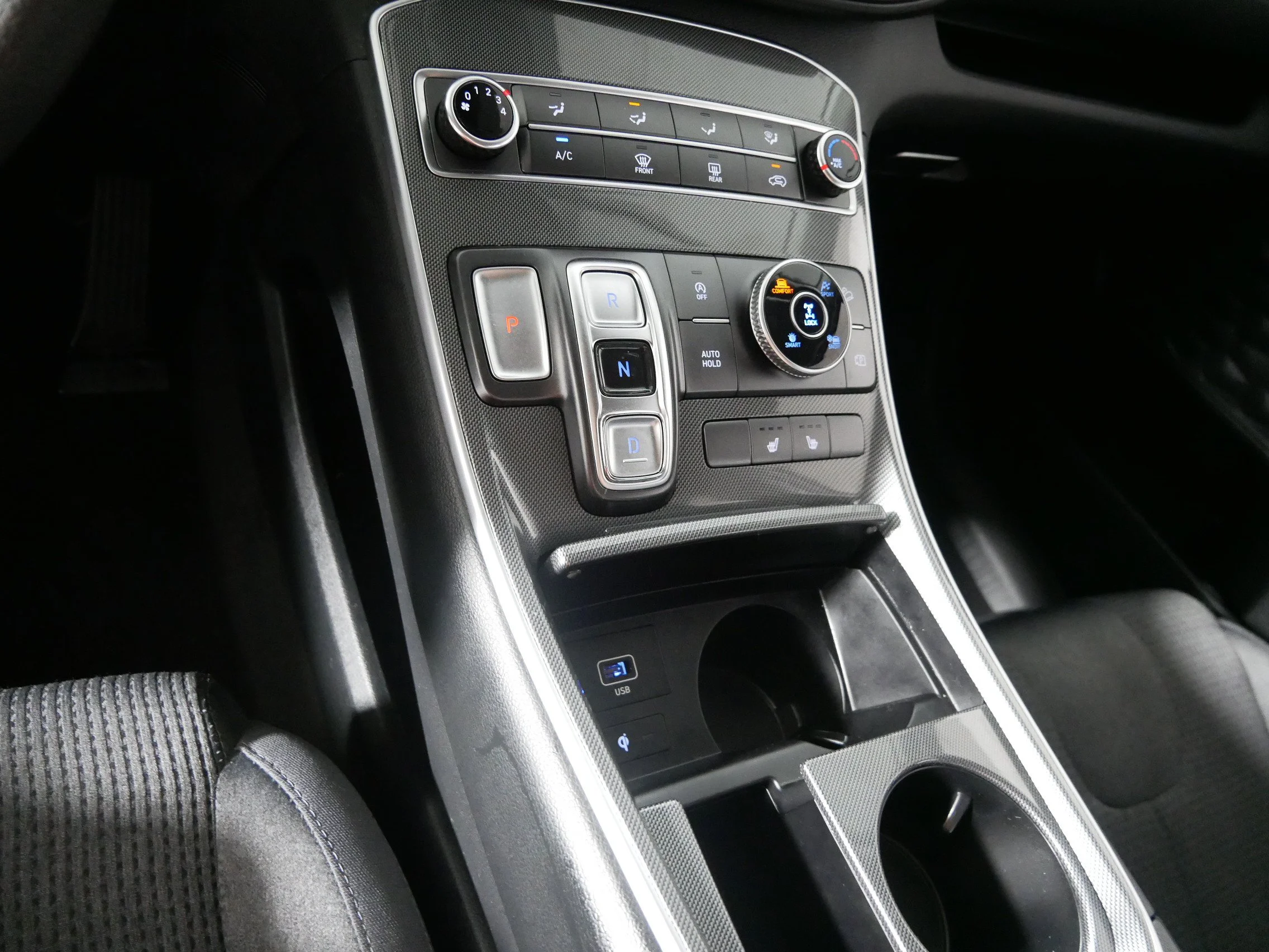 Used 2022 Hampton Gray Hyundai SEL image 24