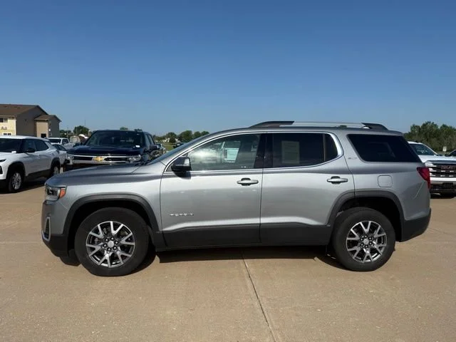 Used 2023 Sterling Metallic GMC SLT image 6