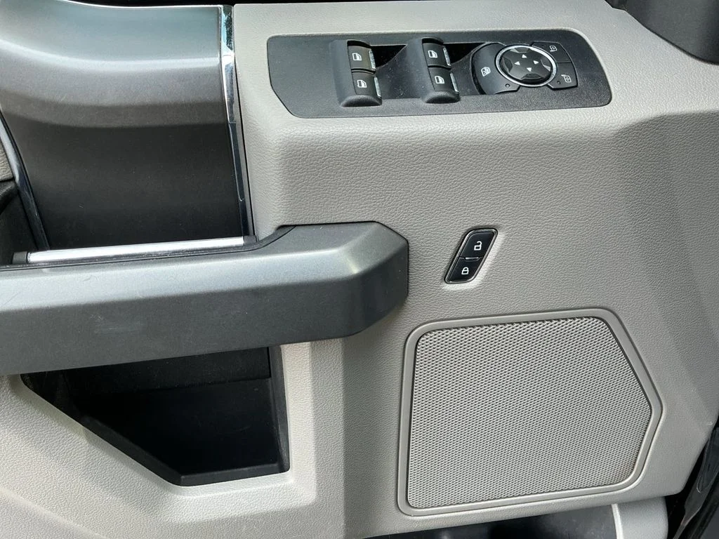2018 Ford F-150 XLT - Photo 14