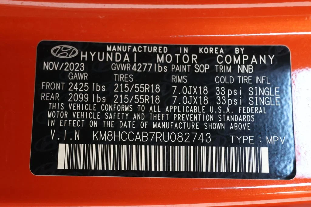 Used 2024 Orange Hyundai SEL image 29
