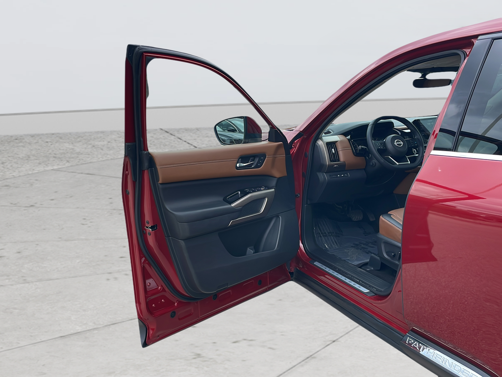 Used 2023 Red Nissan Platinum image 34