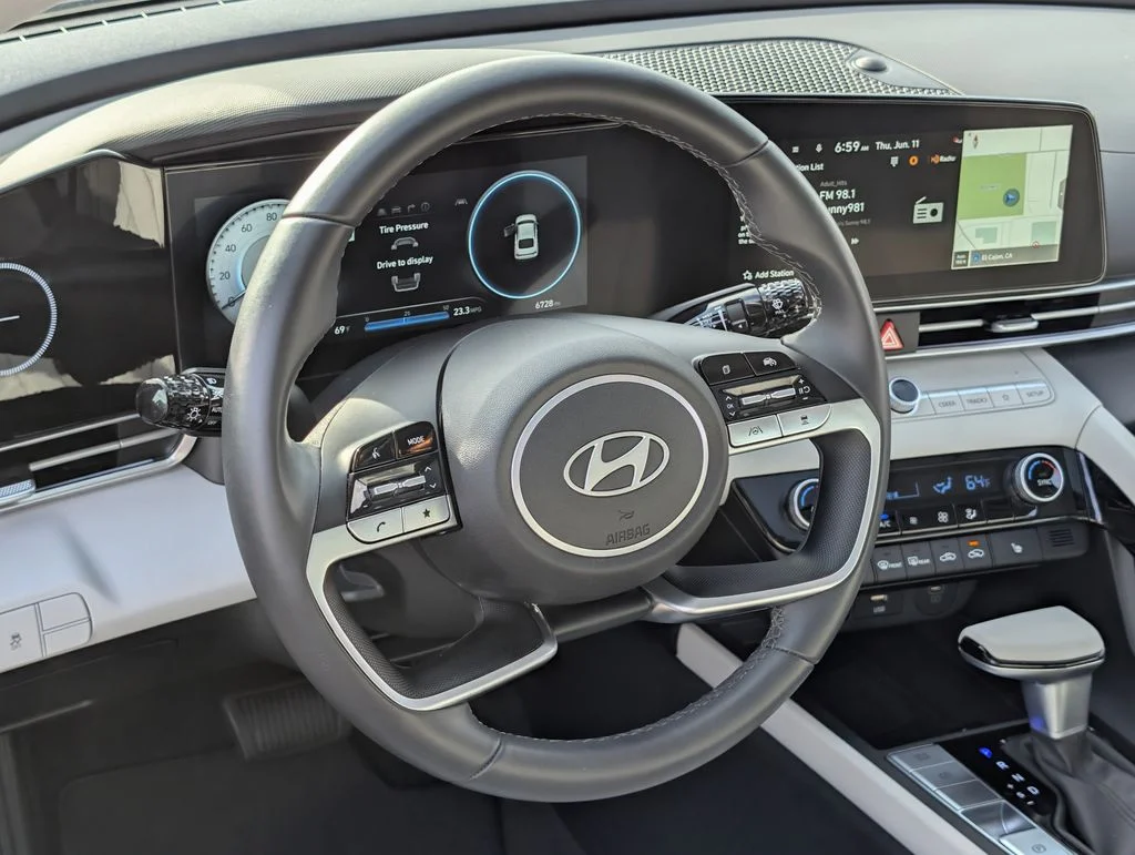 Used 2025 Gray Hyundai Limited image 17
