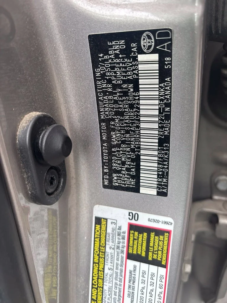 Used 2015 Brown Toyota LE image 27