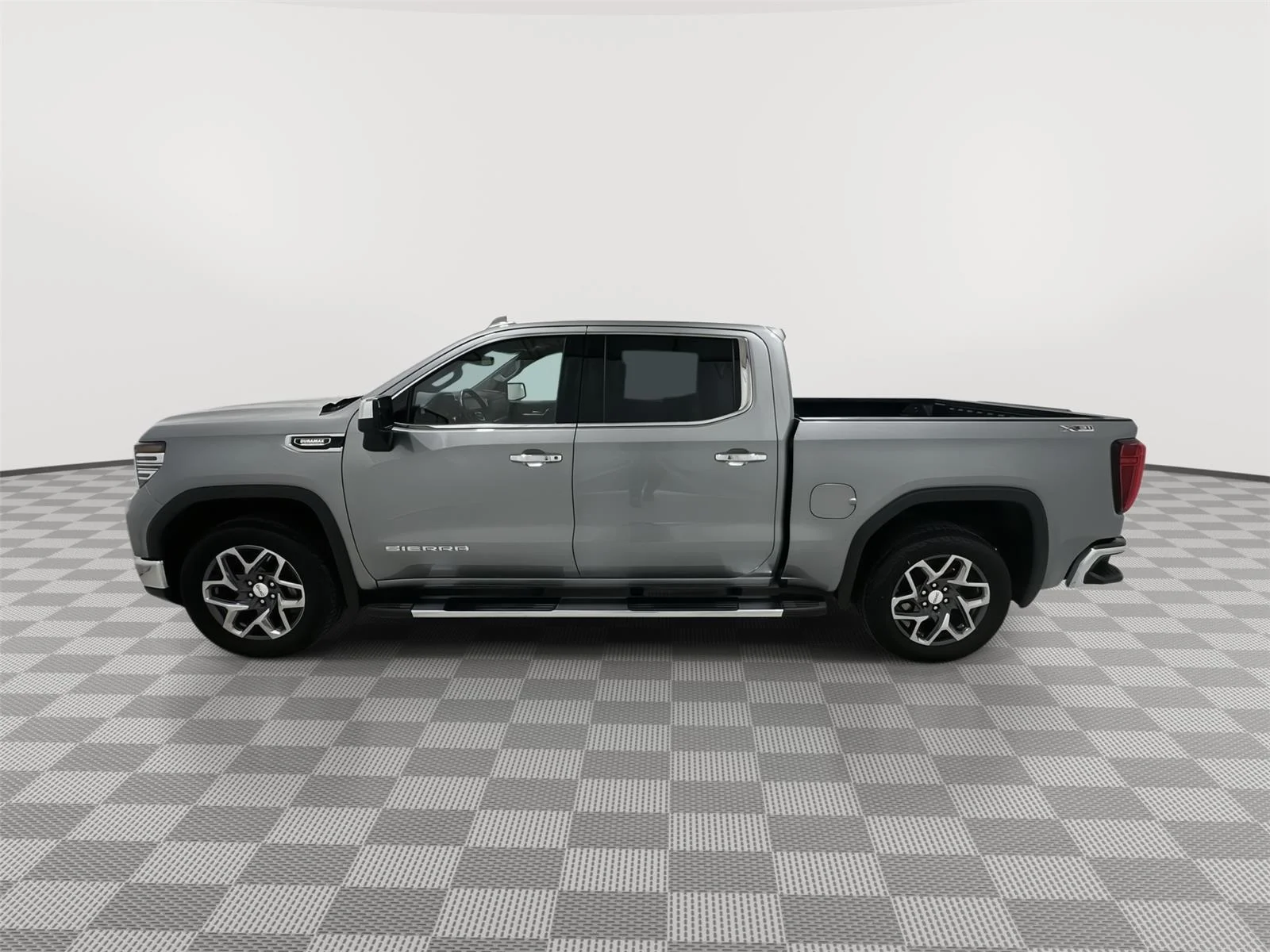 Used 2026 GMC Sierra 1500 SLT with VIN 3GTUUDE84TG134568 for sale in Alexandria, Minnesota