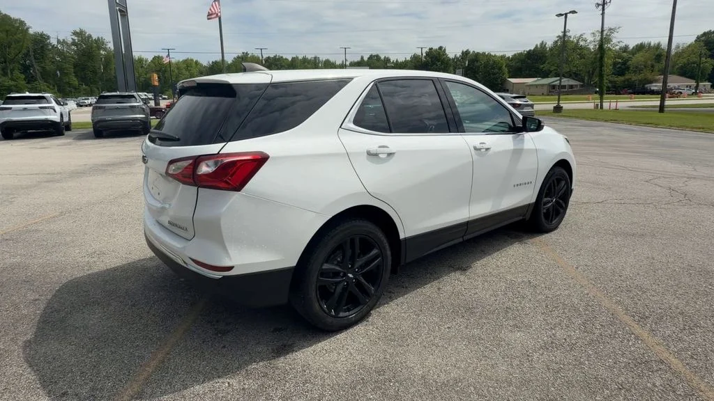 Used 2020 White Chevrolet LT image 8