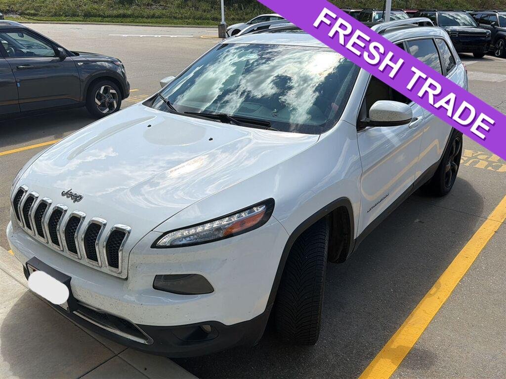 Used 2017 Bright White Clearcoat Jeep Limited image 1